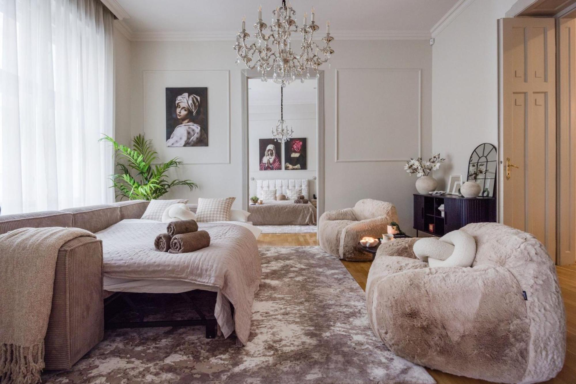 Timeless Elegant Apartment By Opera House Budapest Exterior foto